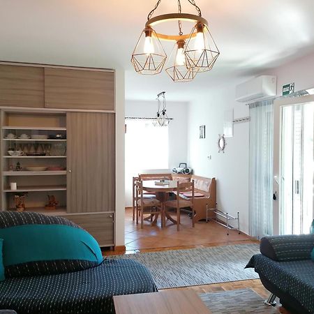 Apartments With A Parking Space Njivice, Krk - 5320 ห้อง รูปภาพ