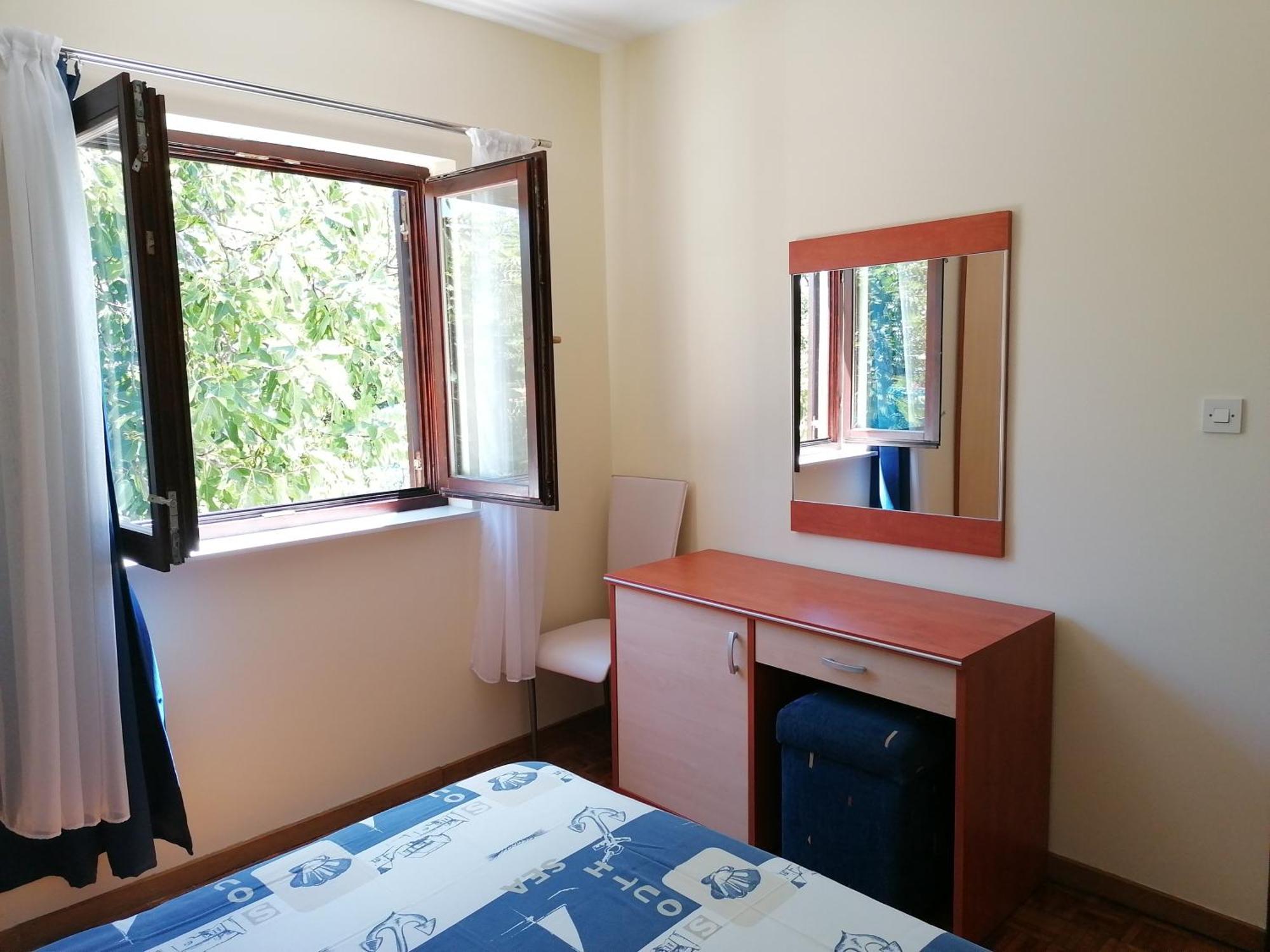Apartments With A Parking Space Njivice, Krk - 5320 ห้อง รูปภาพ